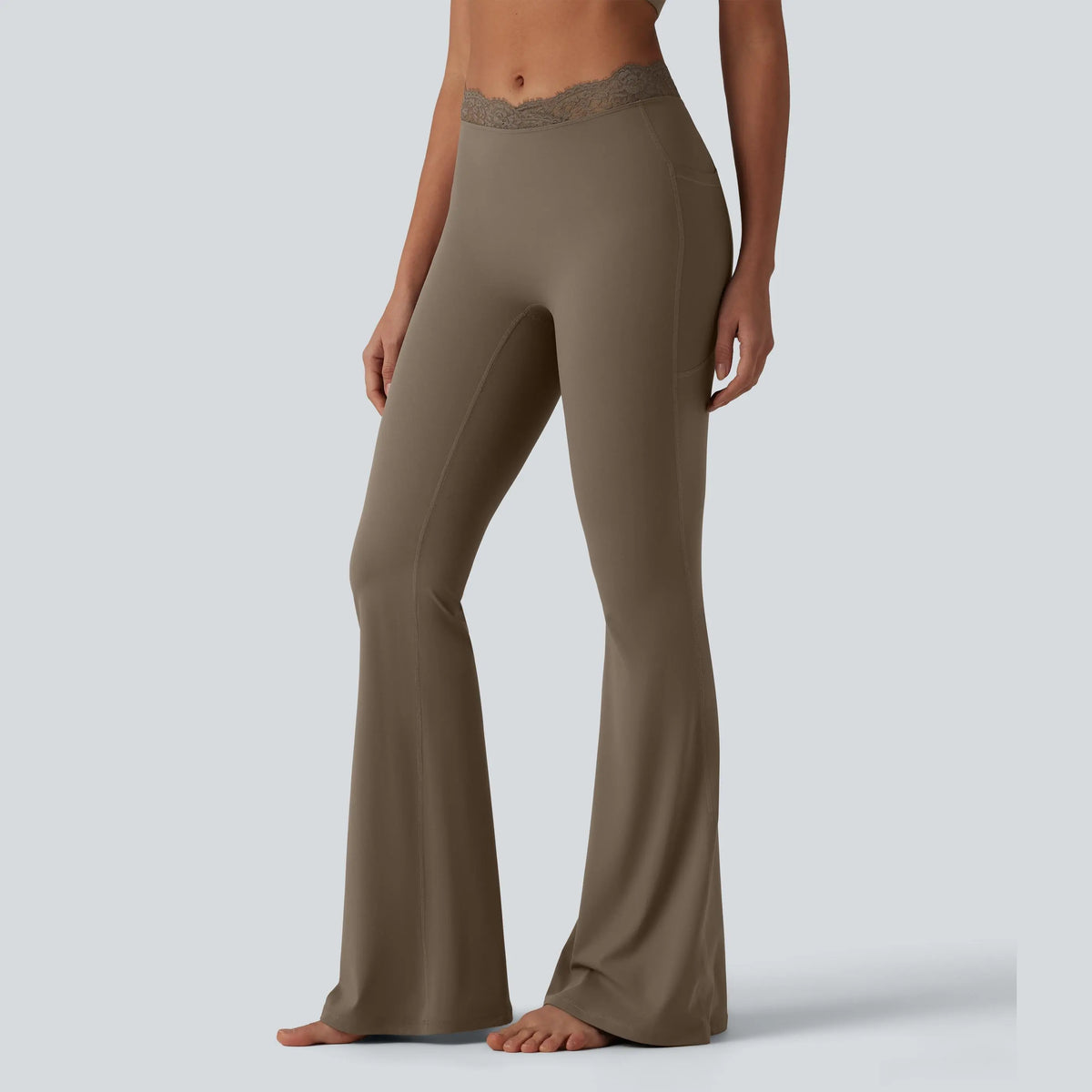 💥Hot Deal | Women's High-Waisted Flare Leggings - V-Waist, Contrast Trim & Pockets