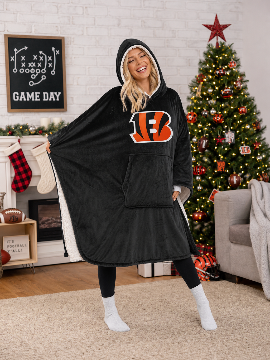 🌸🌸New Arrival🛌Wearable Hooded Blanket with Logo Patch, 60" x 80"🧶