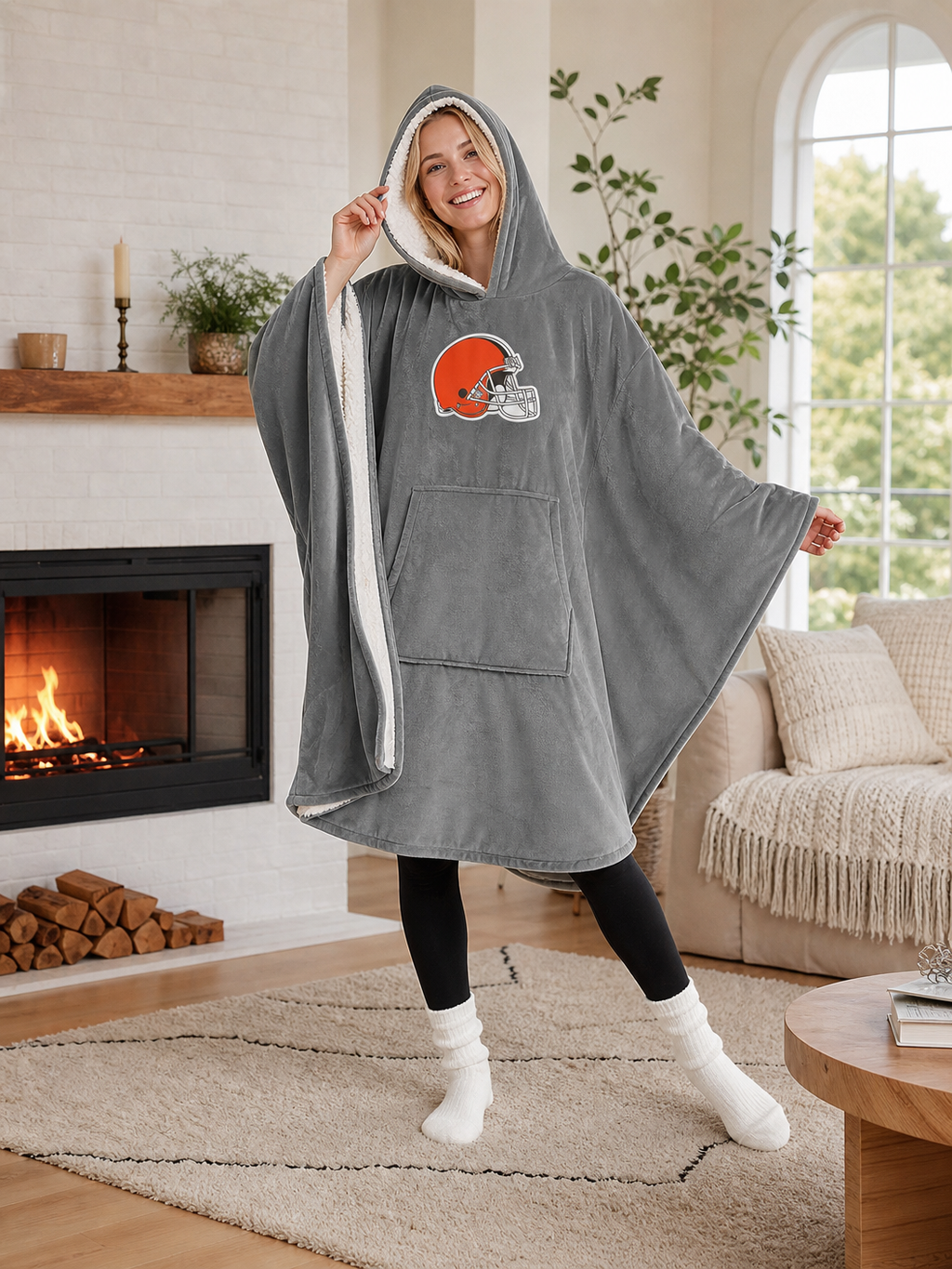 🌸🌸New Arrival🛌Wearable Hooded Blanket with Logo Patch, 60" x 80"🧶