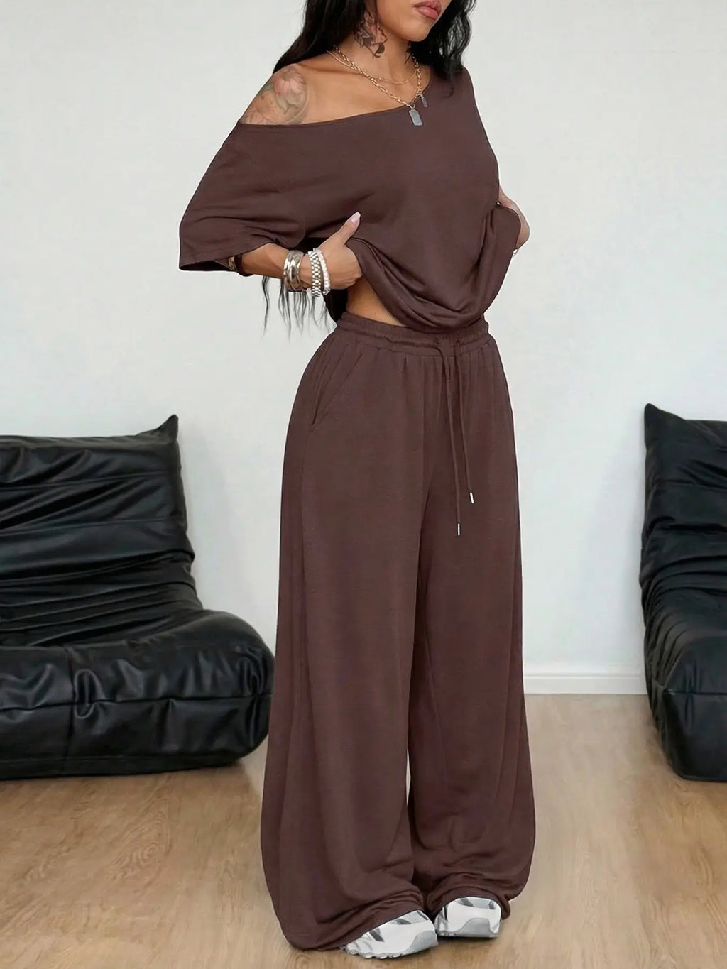 💥Trending Now | Women's Off-Shoulder 2-Piece Set - Comfortable Top & Wide Leg Pants