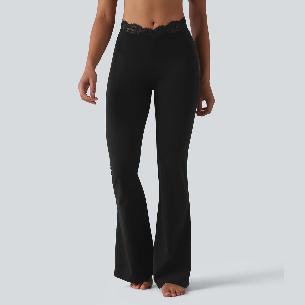 💥Hot Deal | Women's High-Waisted Flare Leggings - V-Waist, Contrast Trim & Pockets