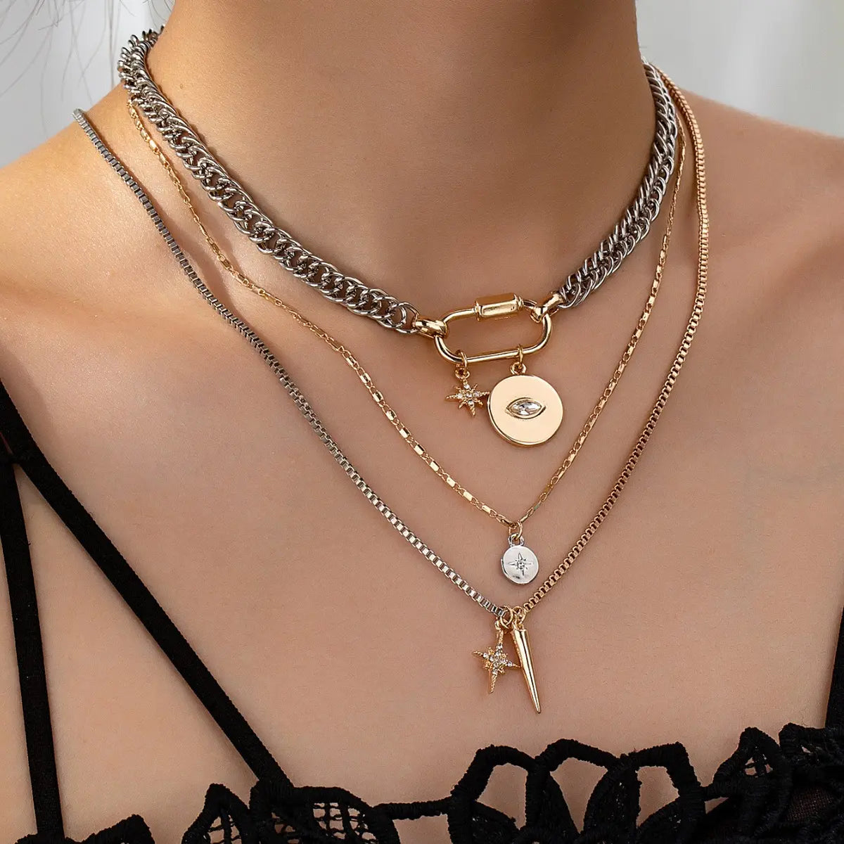 🔗 Dual Tone Layered Eye Pendant Necklace ✨